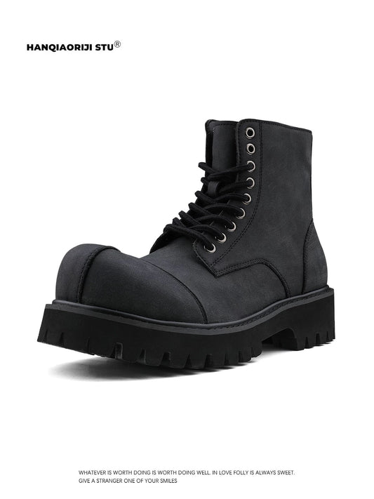 [HANQIAORIJI] Retro Hole-Worn Soled Boots