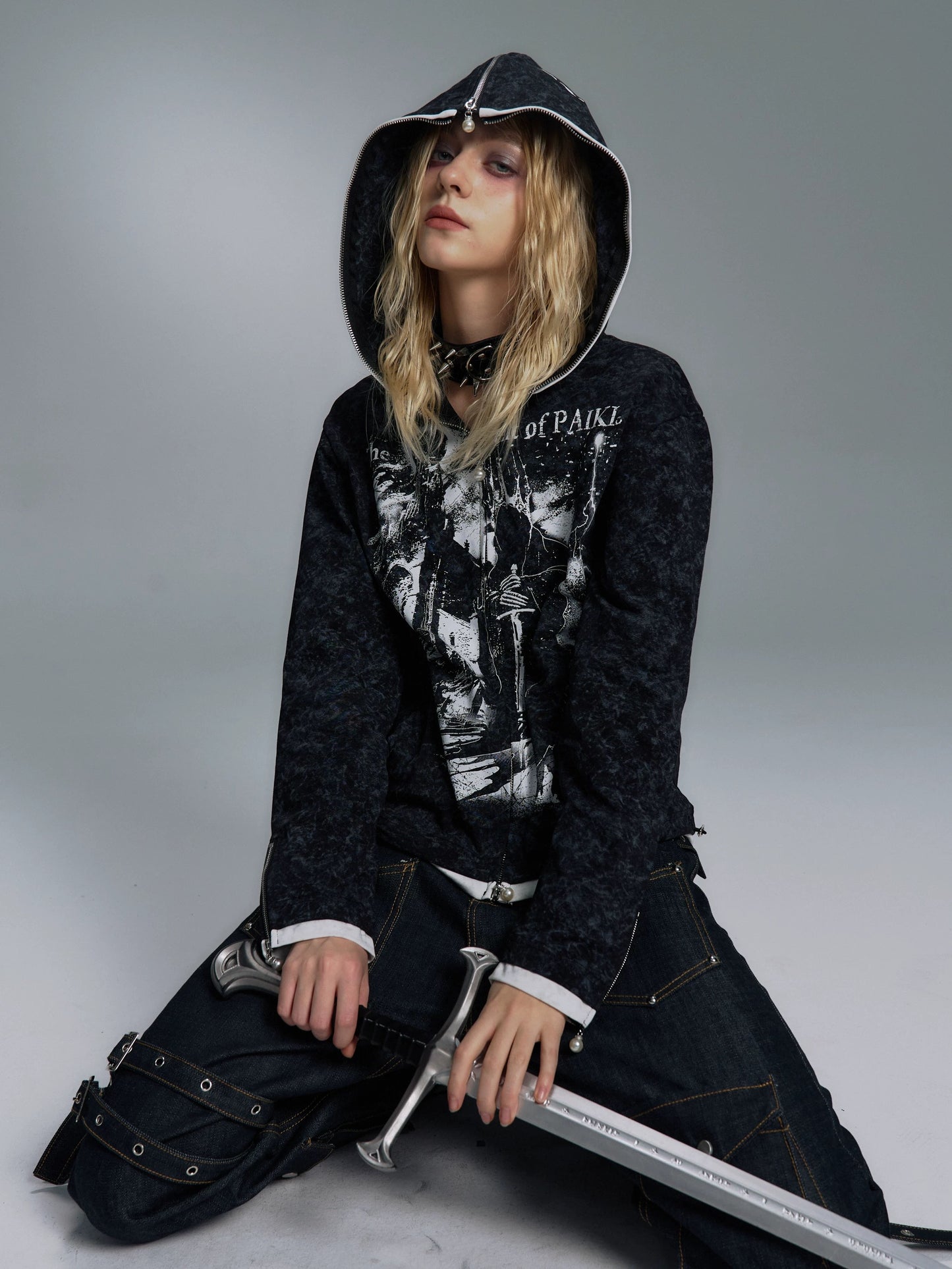 [PAIKI] Gothic Zip Hoodie 2 Colour Ways