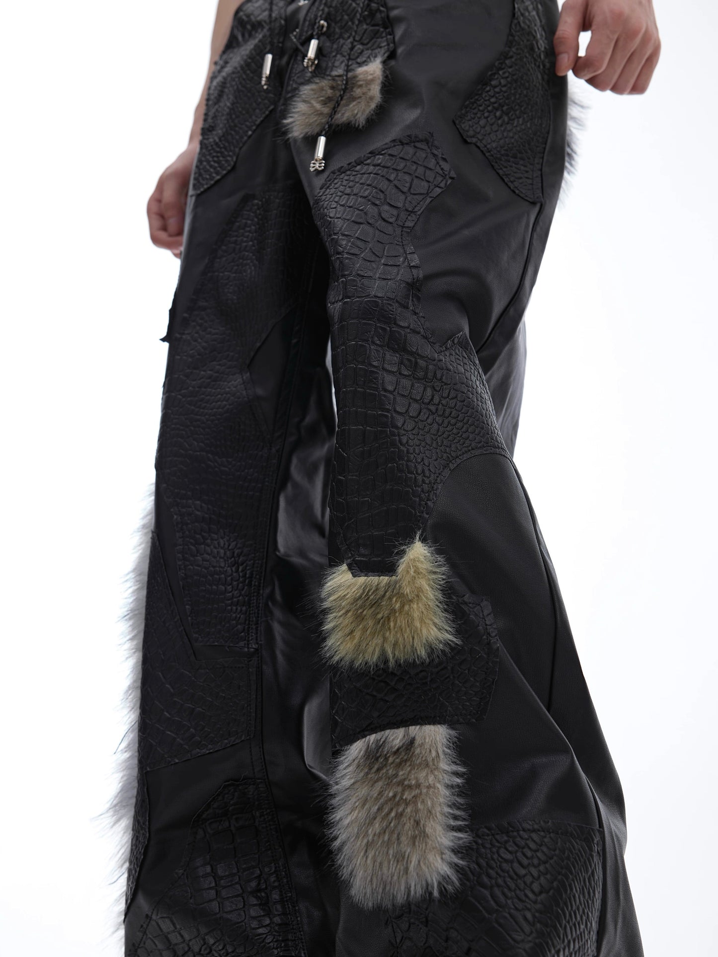 [ARGUE CULTURE] Faux Crocodile Pants with Fur