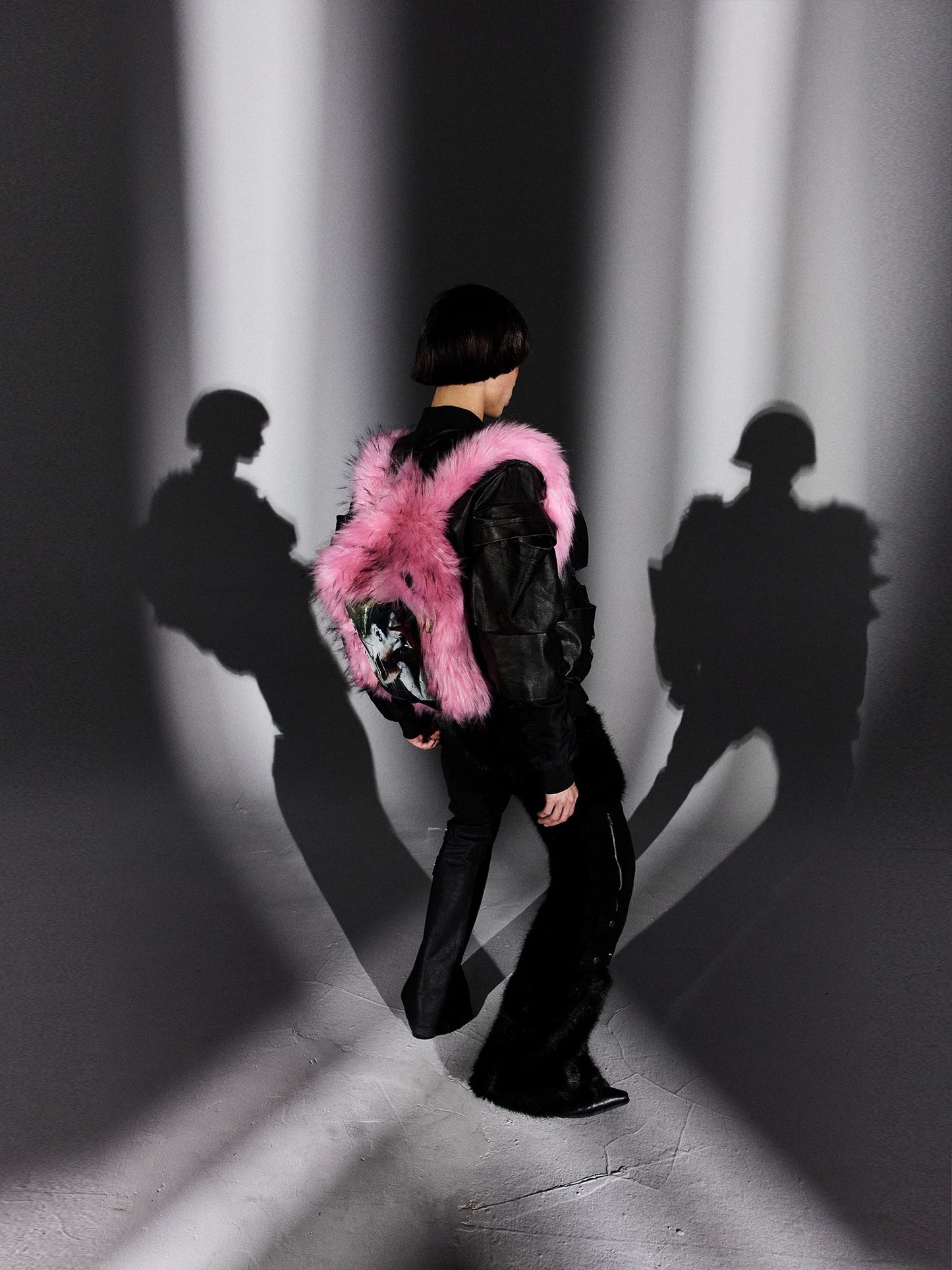 [NOTHINGNESS WORLD] Long Fur Design Adjustable Backpack