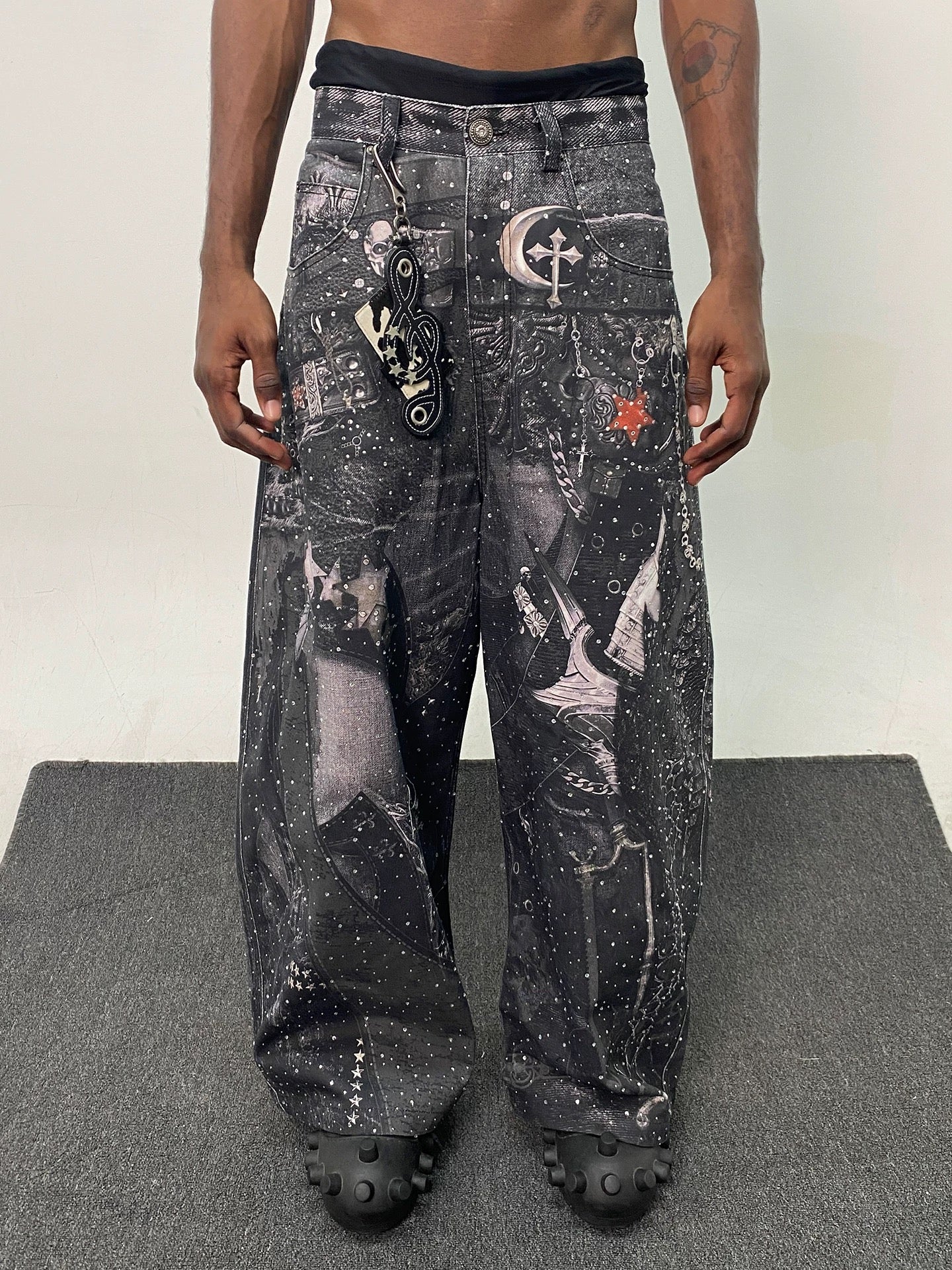 [DND4DES]  Armor Print Rhinestone Jeans