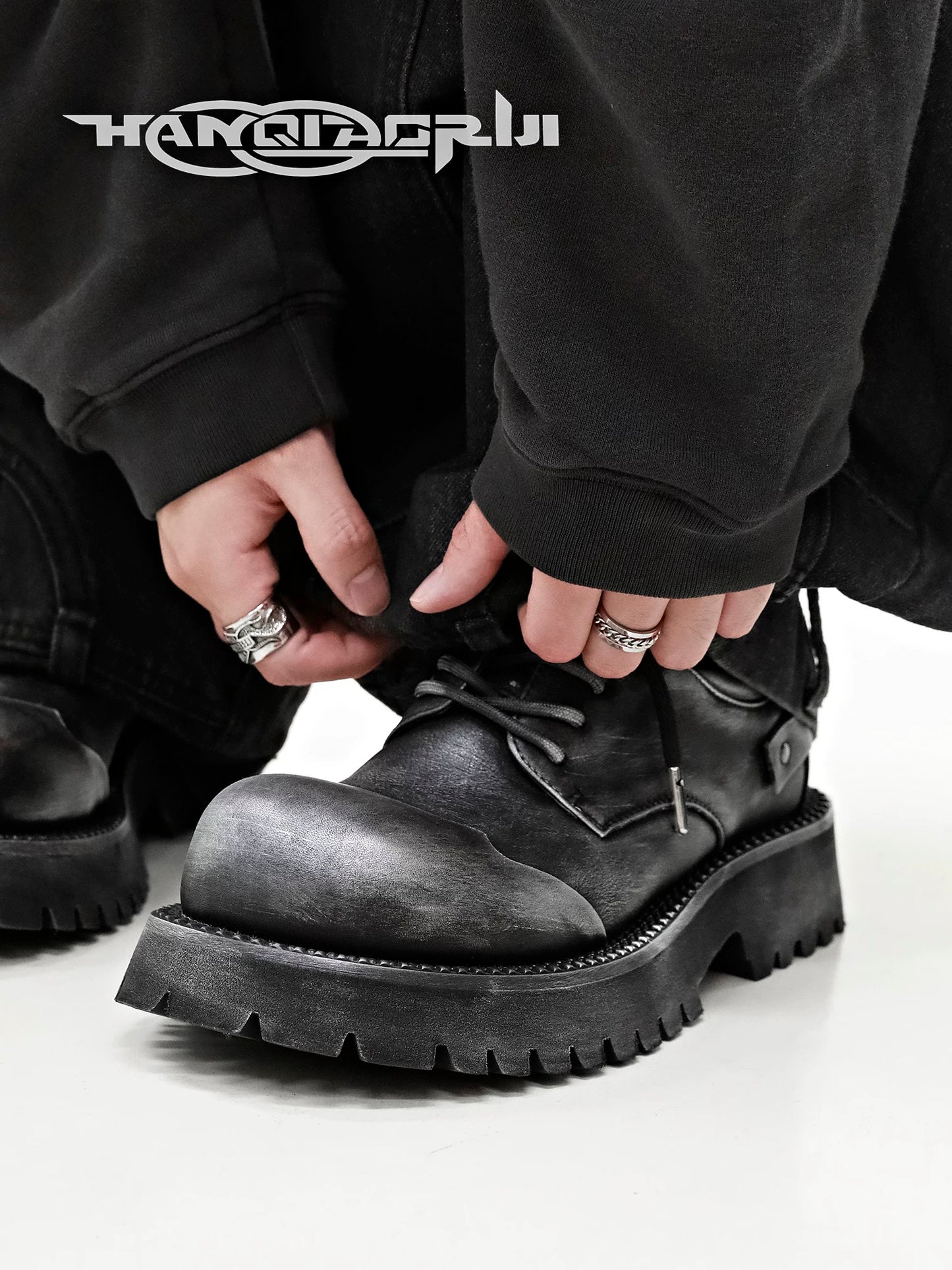 [HANQIAORIJI] Vintage Thick-Soled Shoes