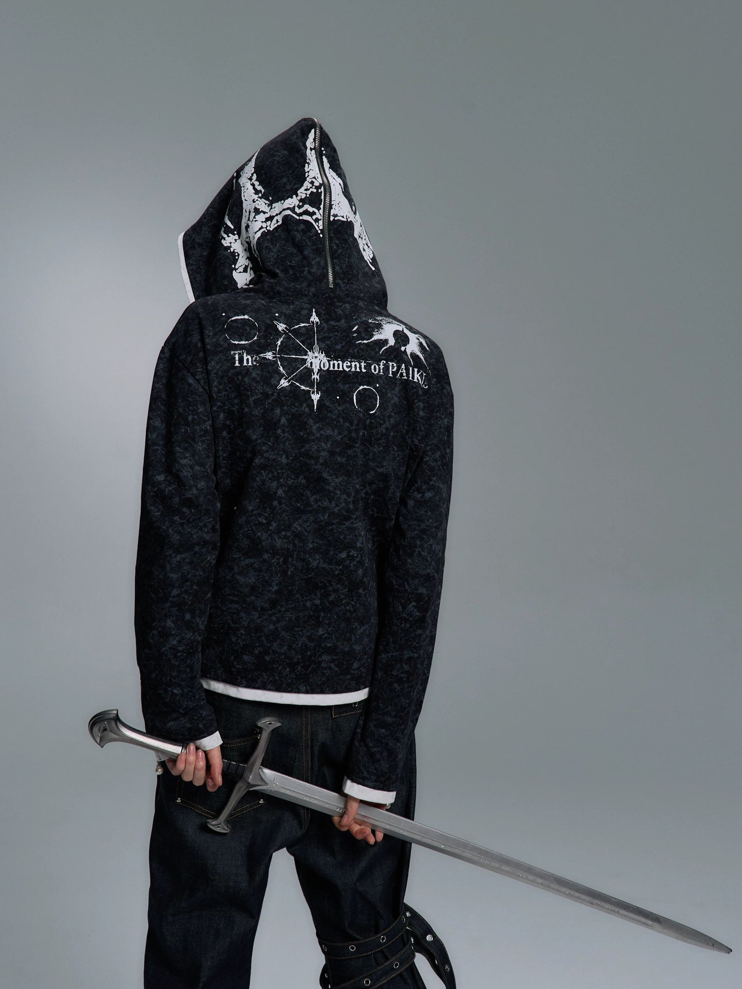 [PAIKI] Gothic Zip Hoodie 2 Colour Ways