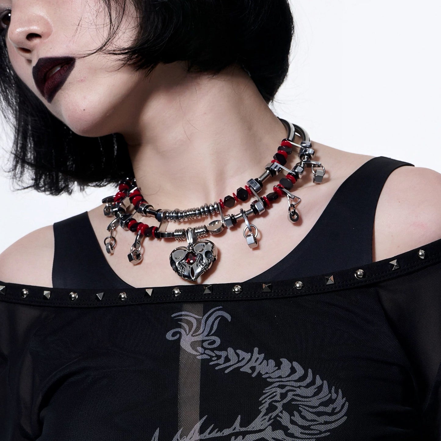 [ILLUSORY] Twin Red Heart Necklace