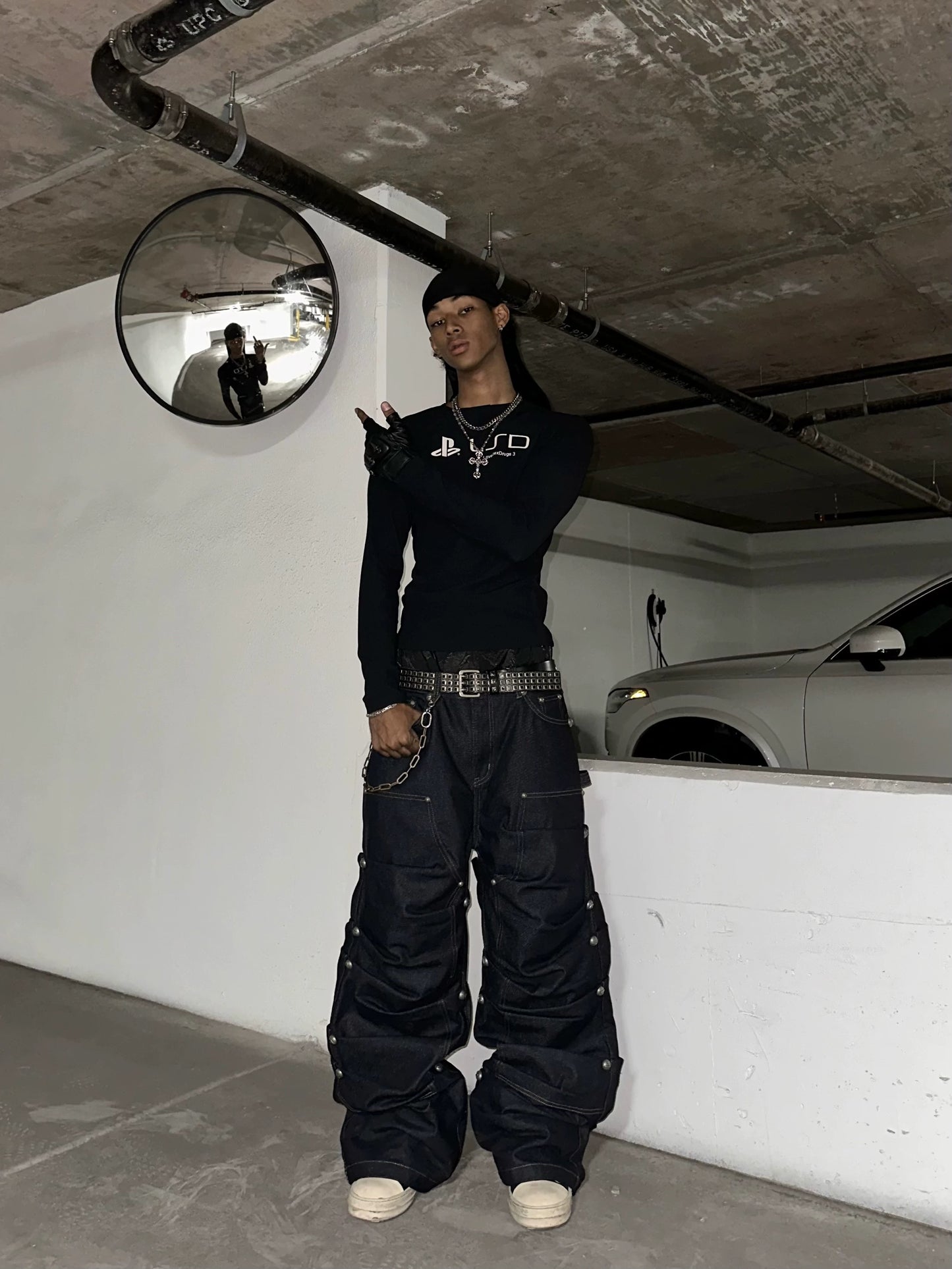 [RYE CHASIN] Antique Silver Rivets Denim Trousers
