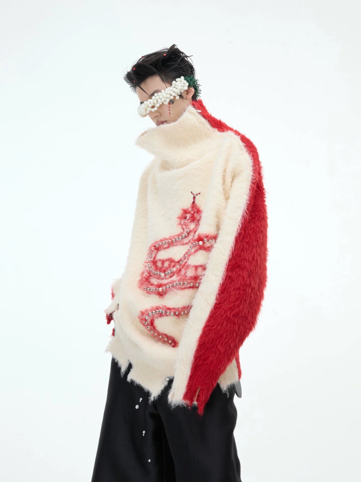 [ARGUE CULTURE] Sneak Sweater
