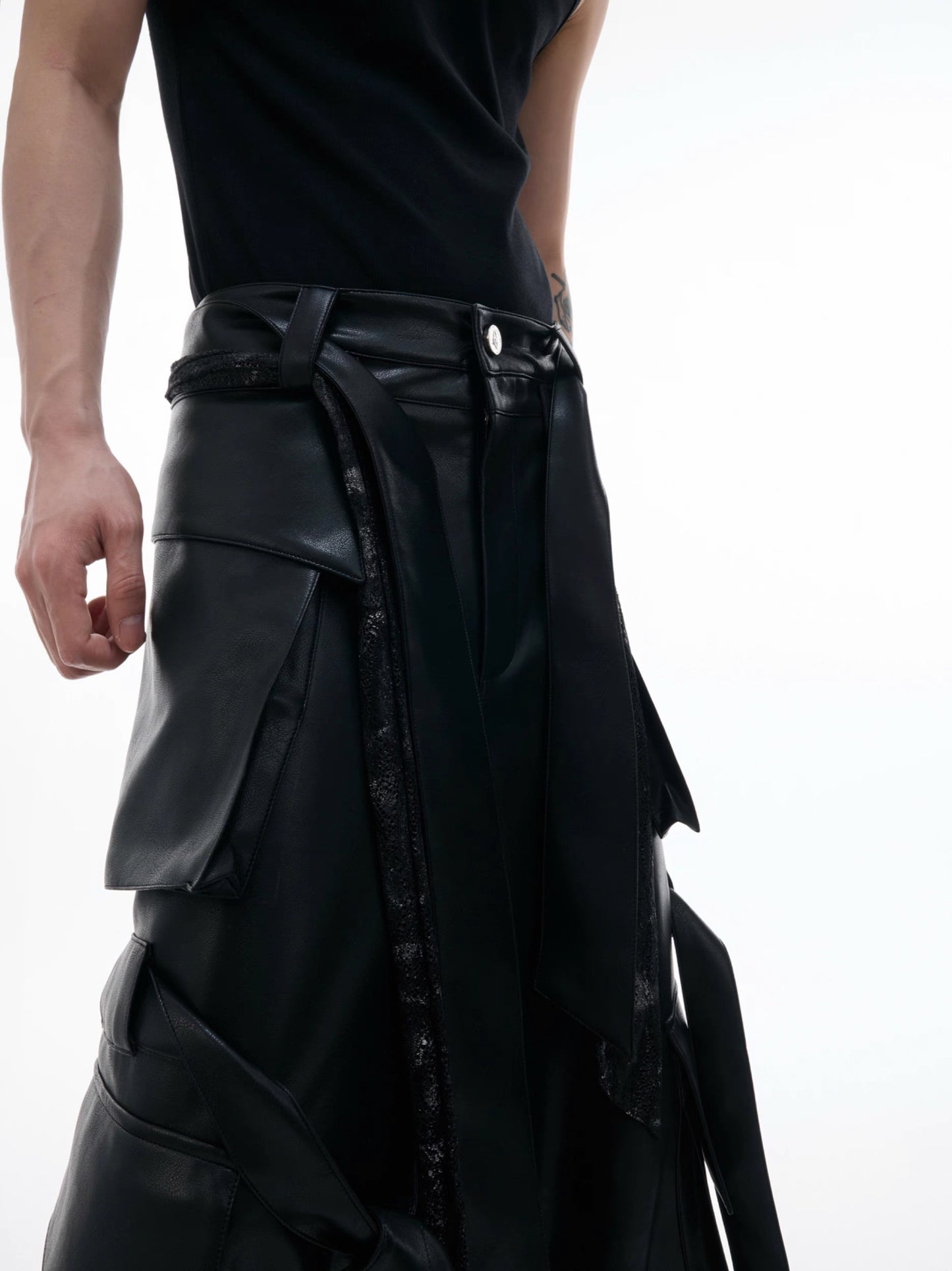 [ARGUE CULTURE] Ribbon Leather Pants